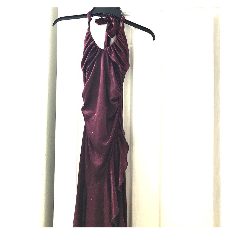 Elegant Burgundy Colored Sparkly Halter Dress