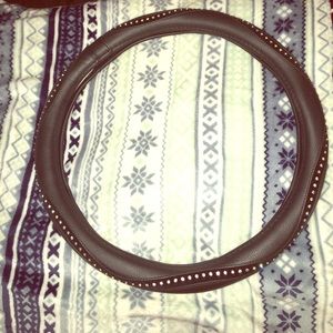 Rhinestone steering wheel cover