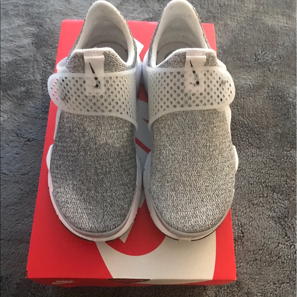 Nike shock dart sneakers worn once