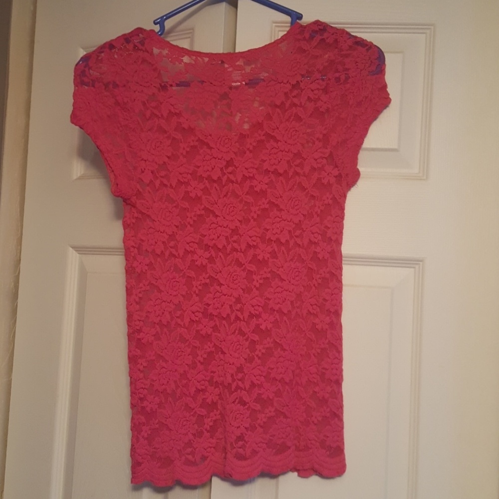 Pink top - Picture 2 of 4