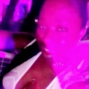 Meet your Posher, Leanne