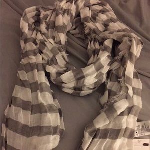 H&M scarf
