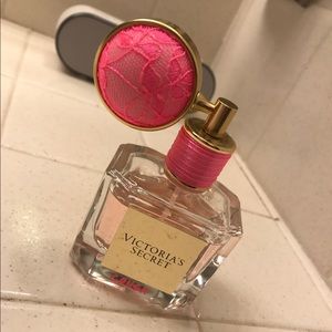 VS Crush perfume