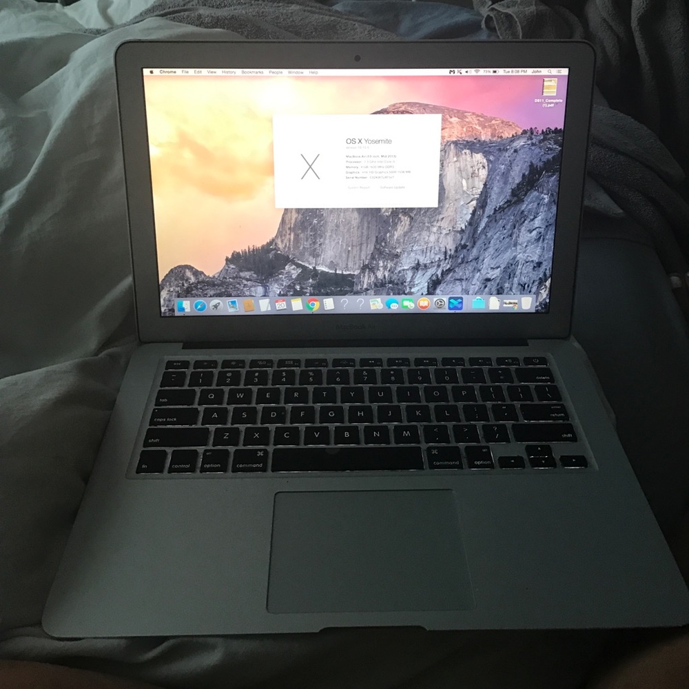 MacBook Air (13 inch)