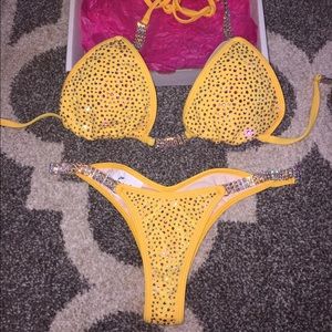 SuitsYou Swarovski competition bikini