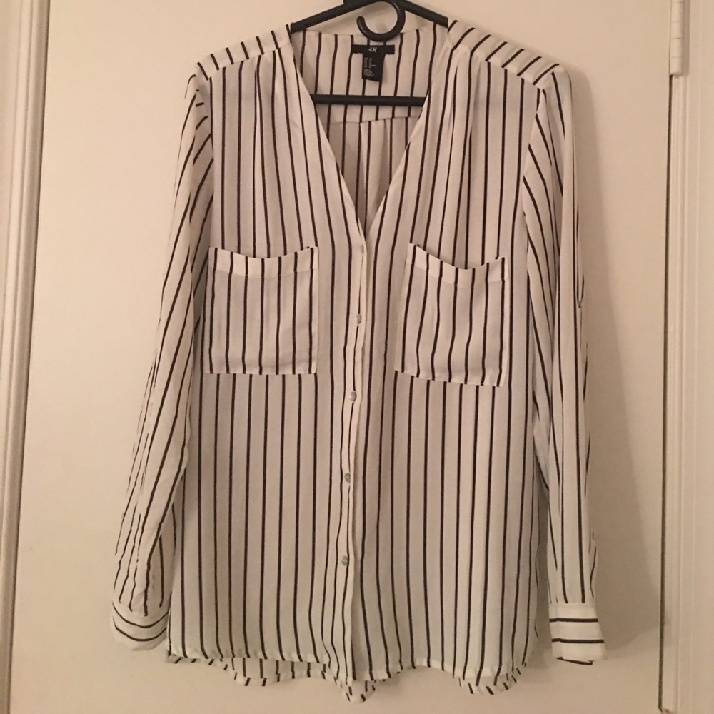Cute and ready for the office blouse!!