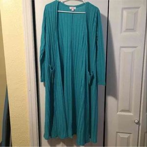 Medium LulaRoe Sarah