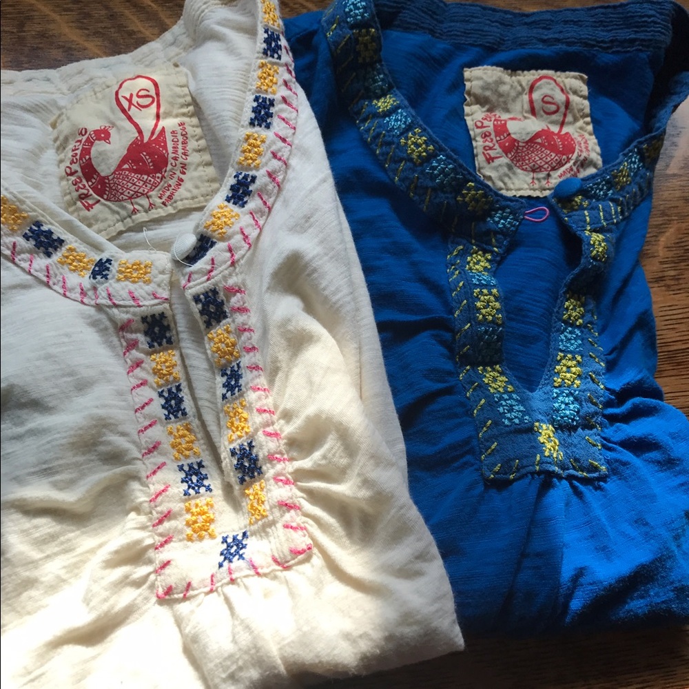 Free People 2 tops blue and white