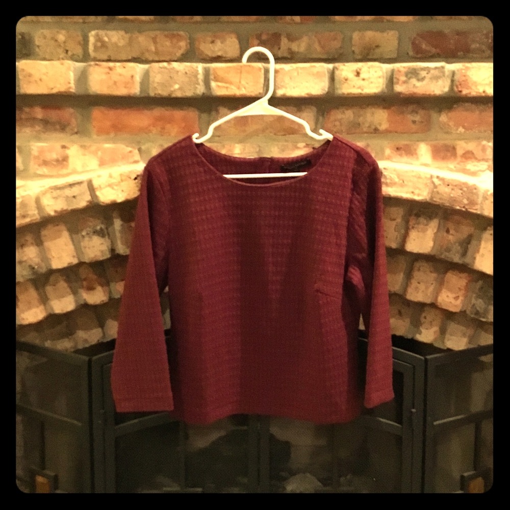 Banana Republic. Never warn.