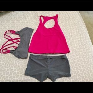 🦈Swimsuit 3pc NWOT  Womens🌊