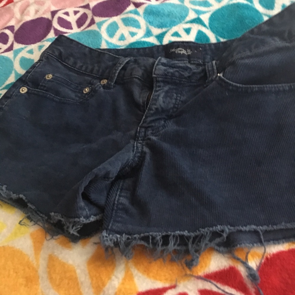 American Eagle size 6 shorts
