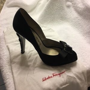 Manuela Satin Open Toe w/Bow and Jewel Pump