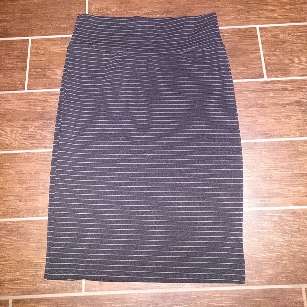 Lularoe Striped Cassie