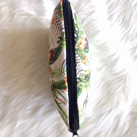 Palm Print Makeup Pouch - Picture 2 of 2