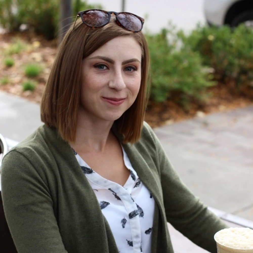 Meet your Posher, Carly
