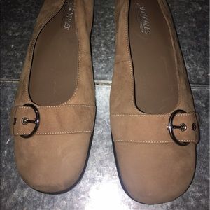 Aerosoles Tan Suede Flats