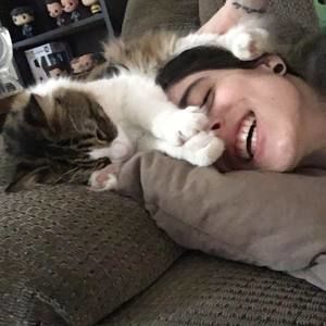 Meet your Posher, Stacy