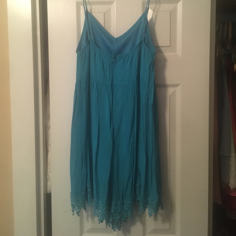 Romper - Picture 2 of 3