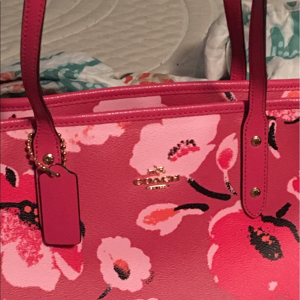 Authentic coach floral bag