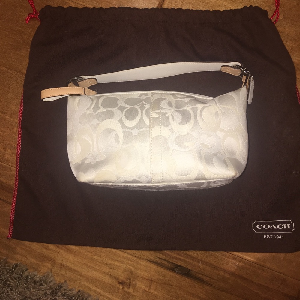 New Authentic Coach White Sm Signature Purse