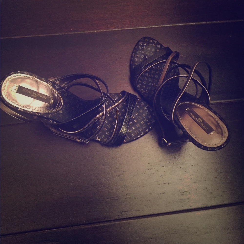 Louis Vuitton High Heels 100% AUTHENTIC