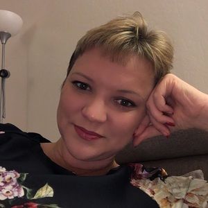 Meet your Posher, Irina