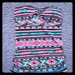 Crop tip tribe printed top