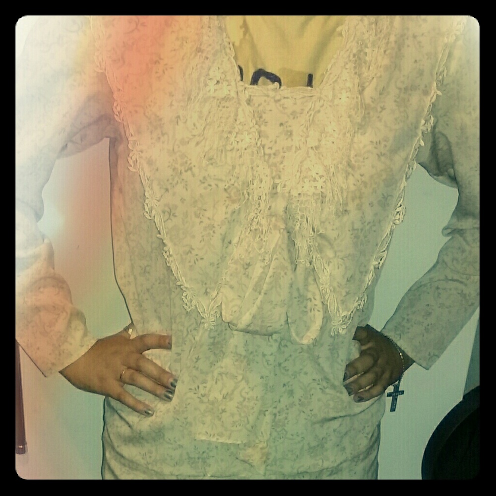 Cream classic floral skirt with a matching jacket