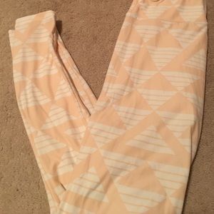 OS LuLaRoe Leggings