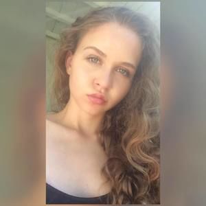 Meet your Posher, Nichole