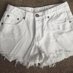 High waisted frayed shorts
