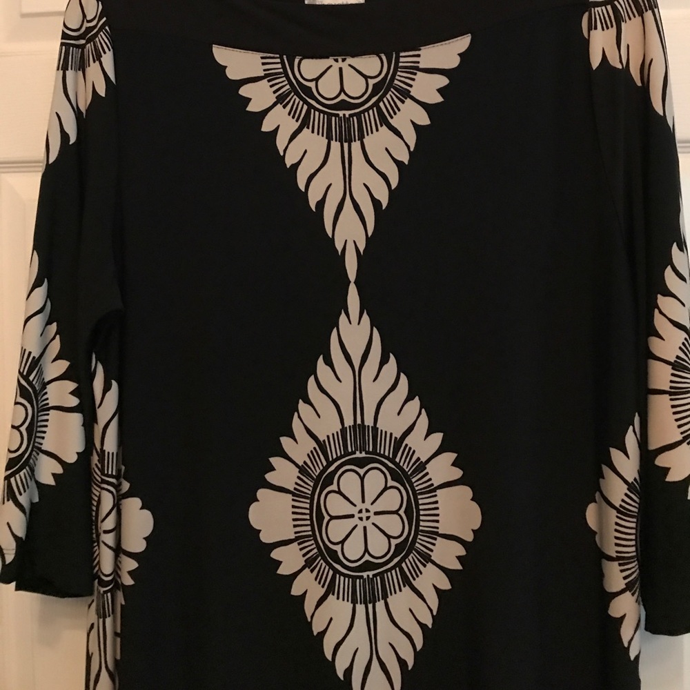 Black and cream dress by Silhouttes