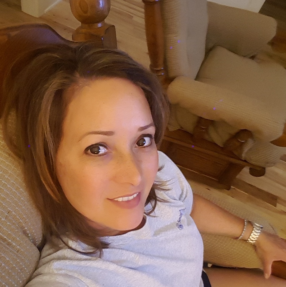 Meet your Posher, Kelly