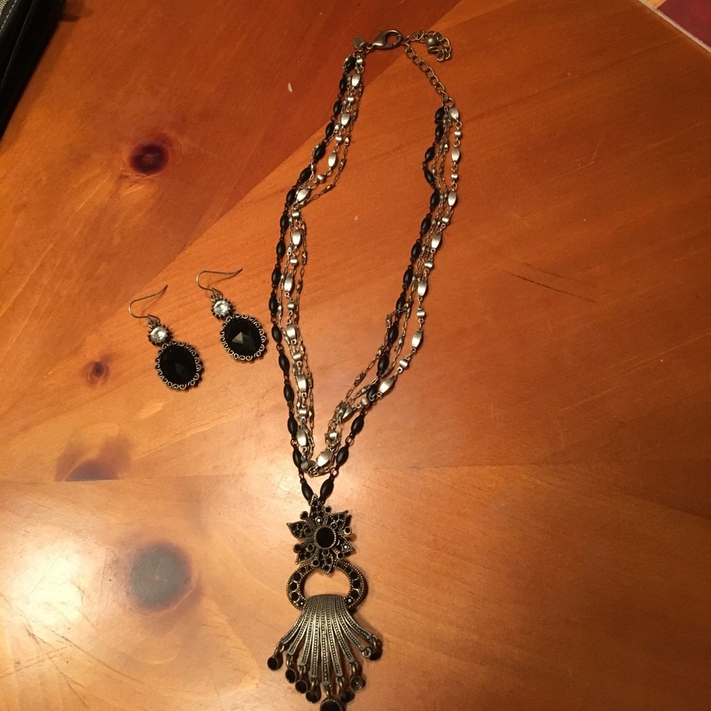 Necklace and matching earrings