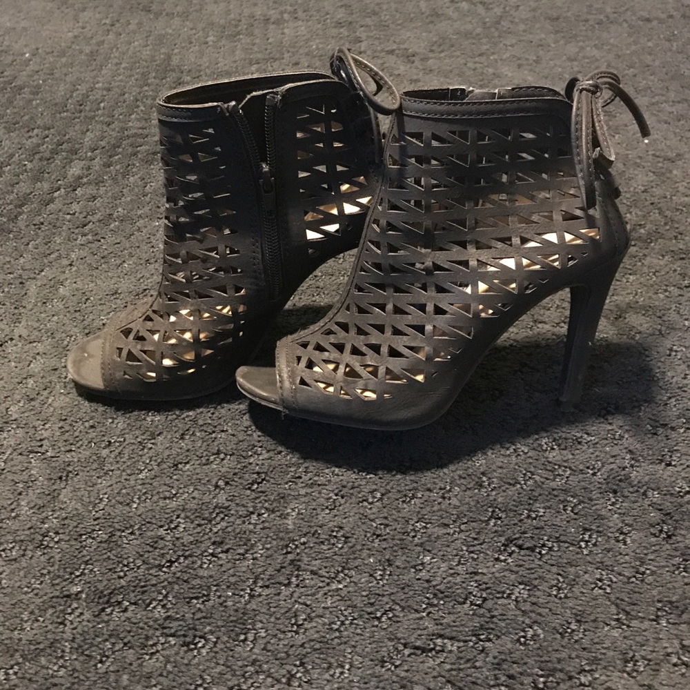 Lauren Conrad heels