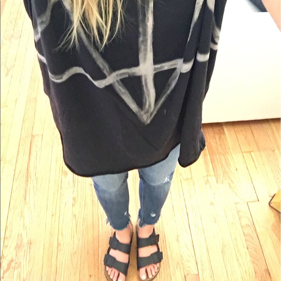 Design T-shirt - Picture 4 of 4