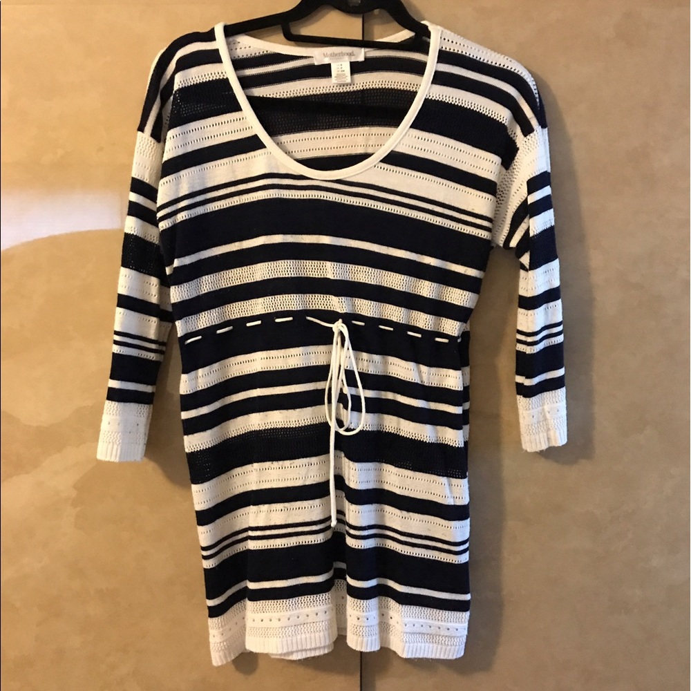 Motherhood Maternity shirt