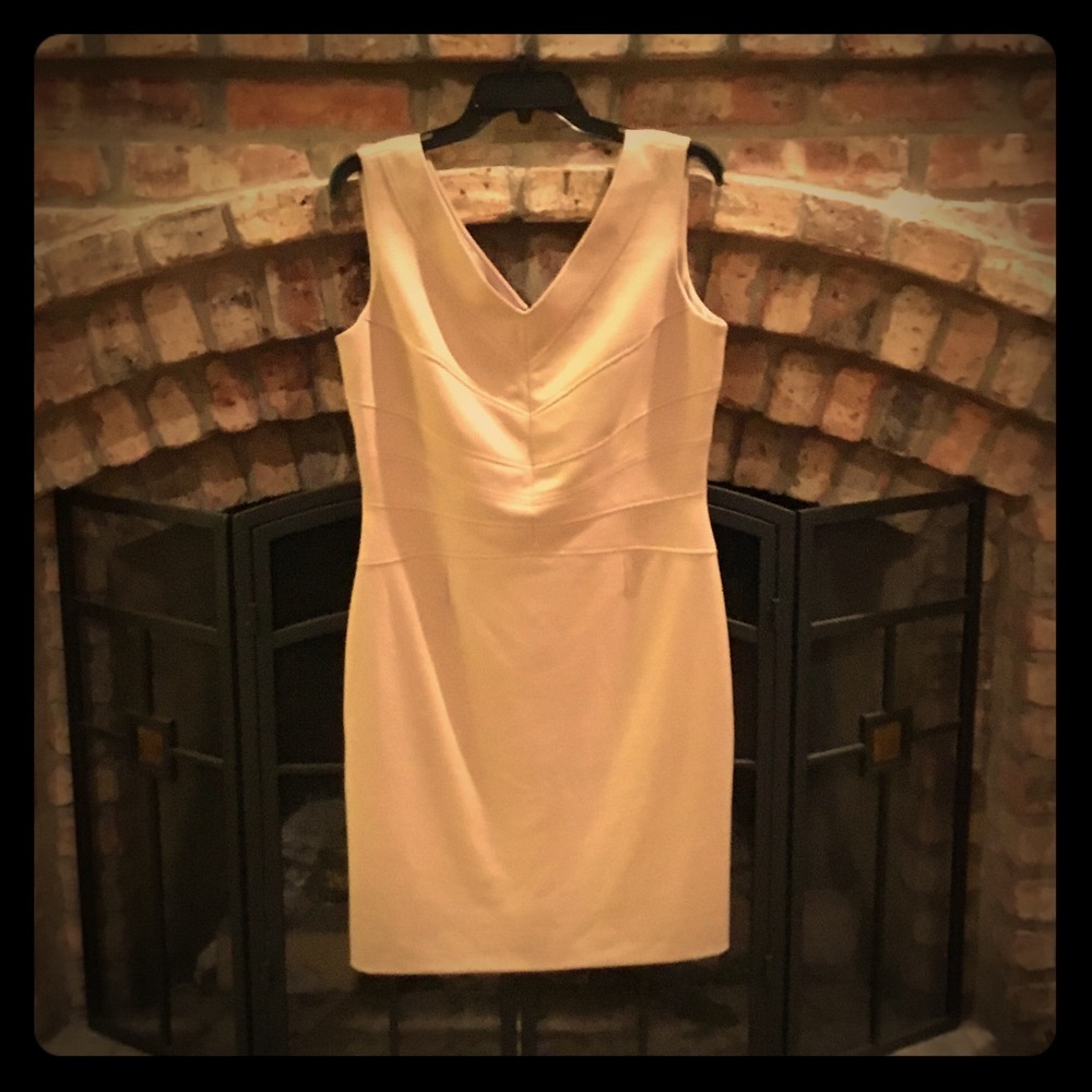 Dillard's Preston and York. Lightly Worn.