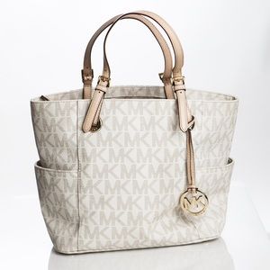 Authentic Michael Kors Jet Set Vanilla EUC