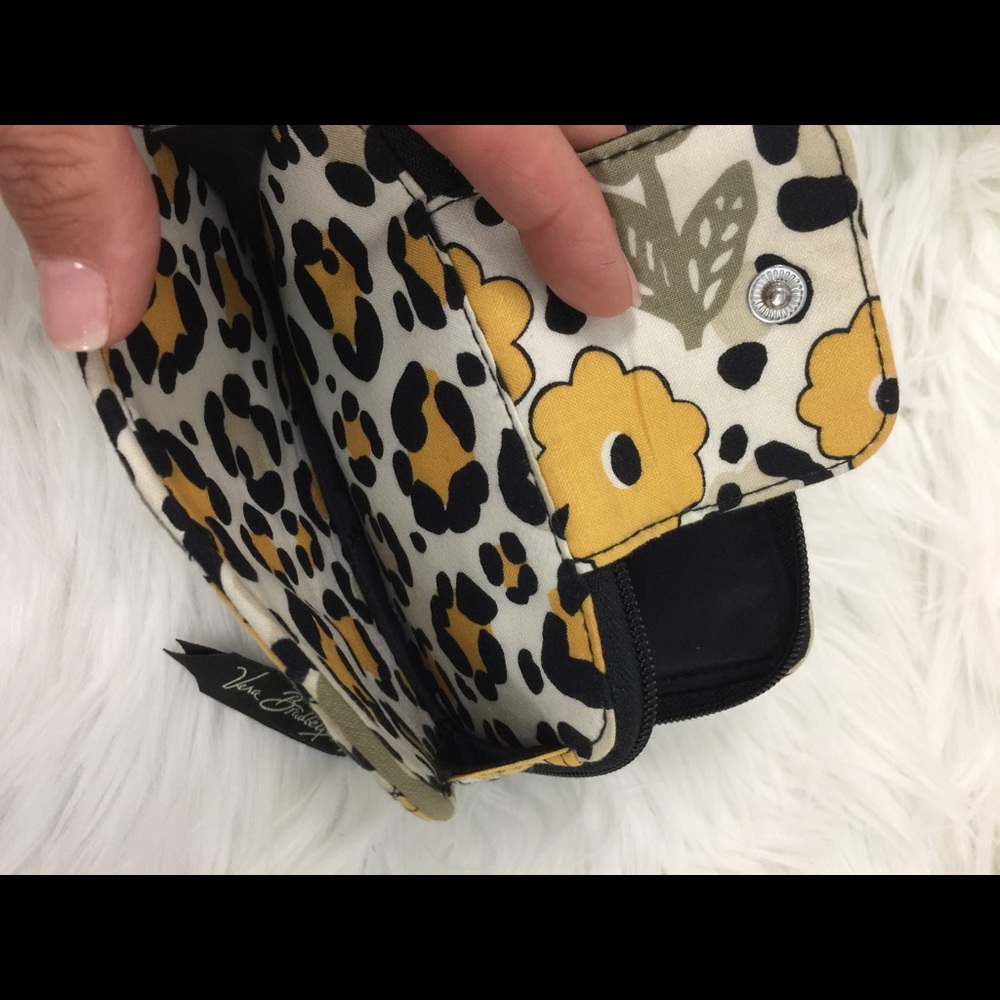 Vera Bradley wristlet