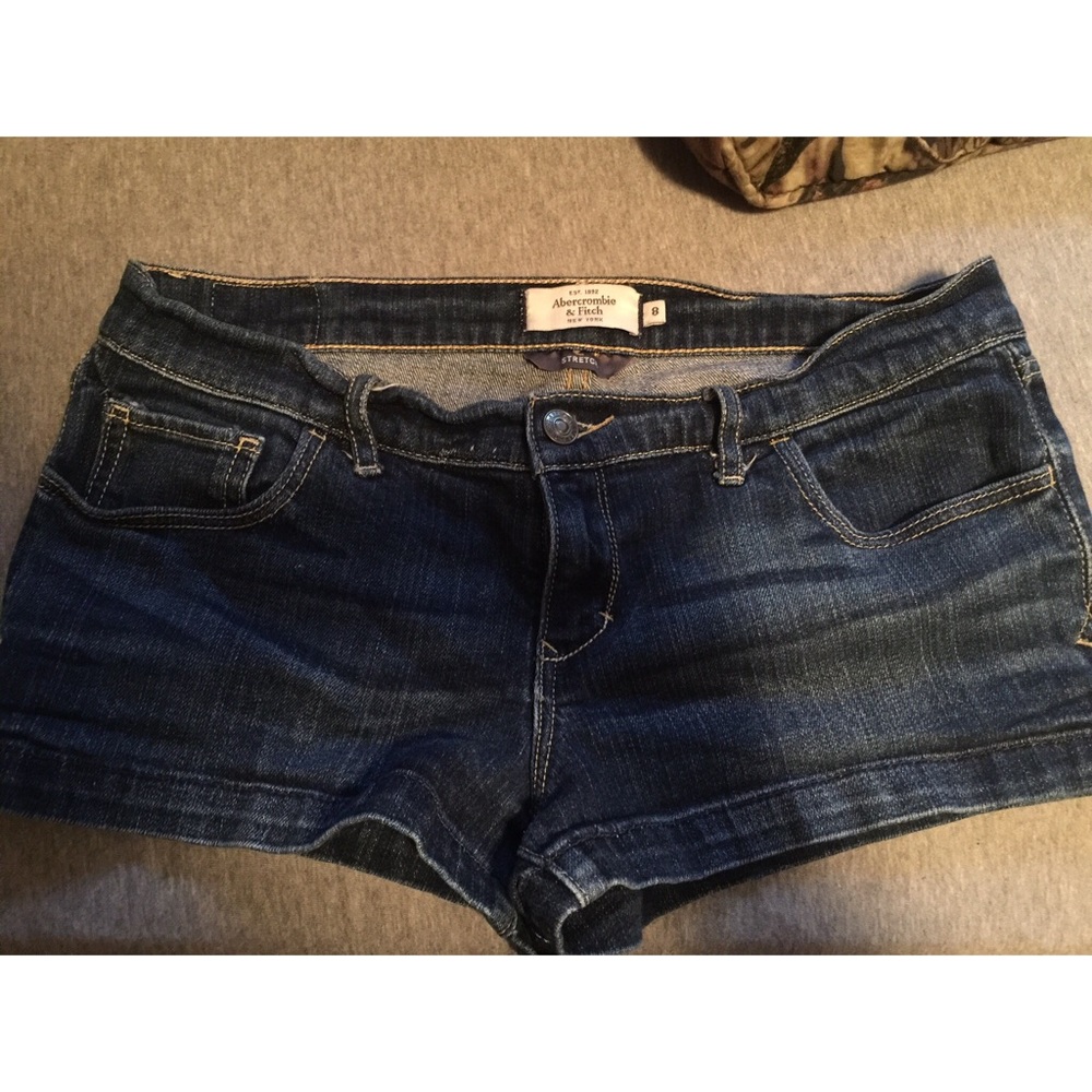 Abercrombie & Fitch New York Shorts