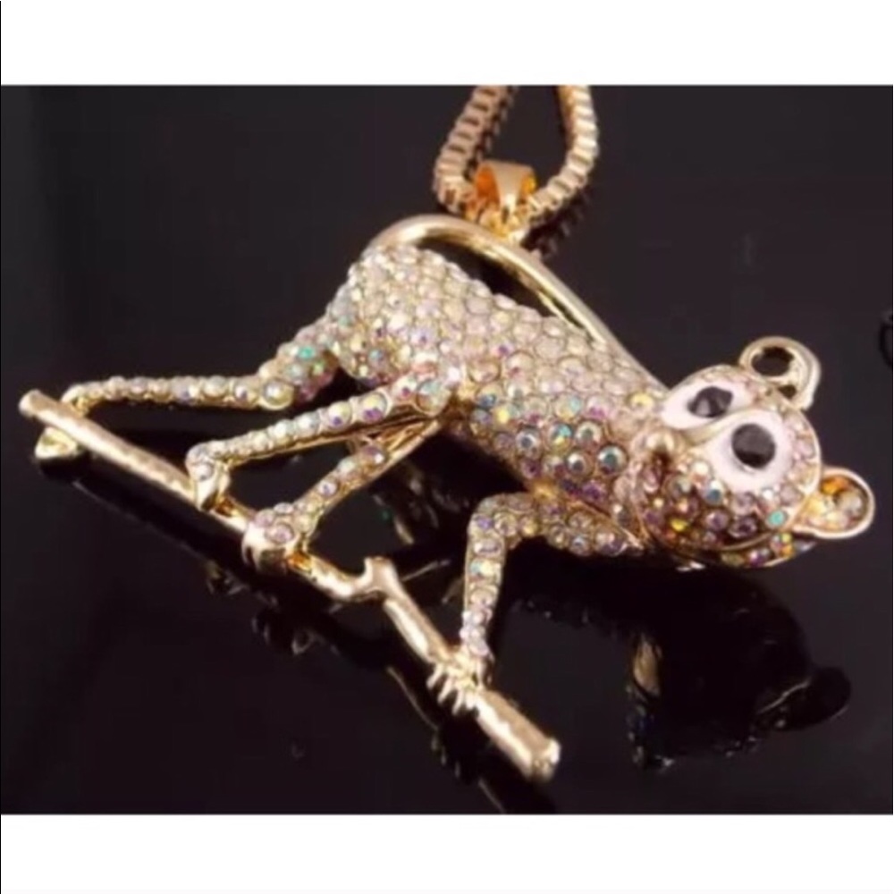 🐒BETSEY JOHNSON "MONKEY AROUND IN STYLE" NECKLACE