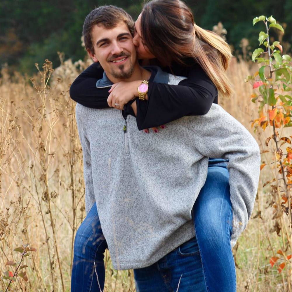 Meet your Posher, Skyler