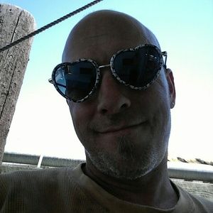 Meet your Posher, Richard