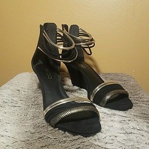 Dressy wedge Aldo sandal