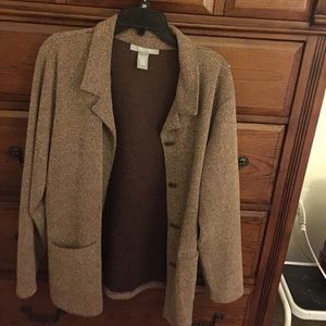 Brown buttoned blazer