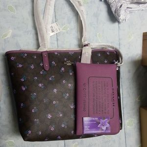 NWT Coach reversible tote