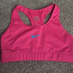 Nike Racerback Sports Bra Size S