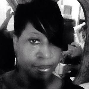 Meet your Posher, Cynthia