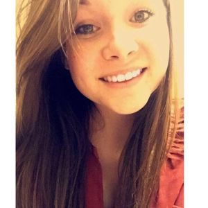 Meet your Posher, Jenna